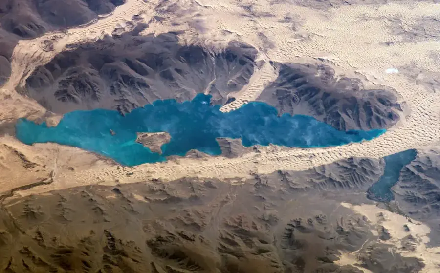 Lacul Khar (Zavkhan) — Altai (Mongolia)