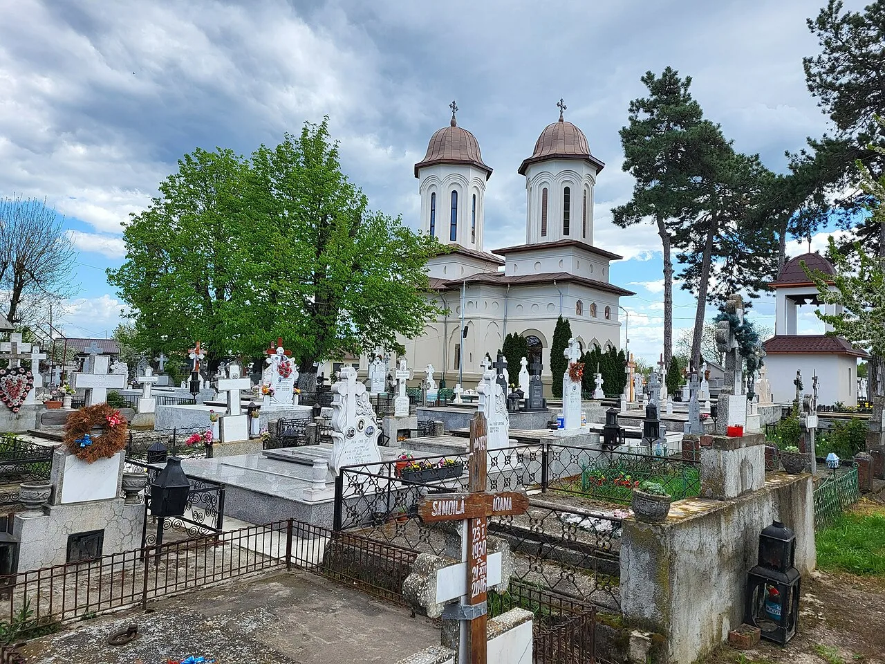 Edenland Park Balotești