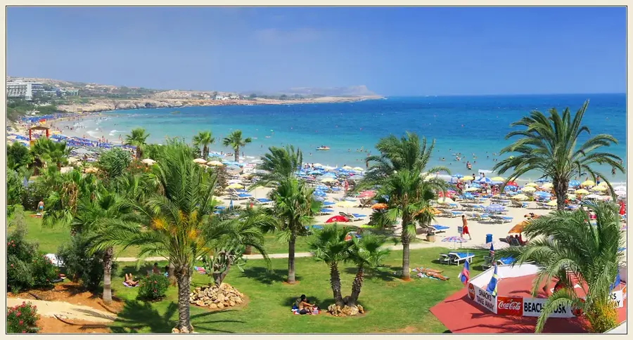 WaterWorld Themed Waterpark Ayia Napa — Feigenbaumbucht (Zypern)