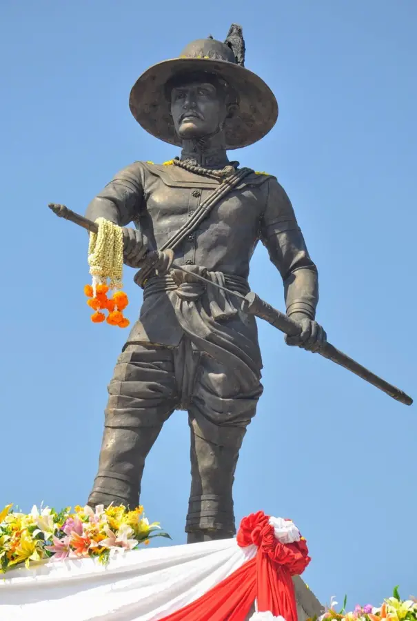 König Taksin der Große Denkmal — Nakhon Ratchasima (Thailand)