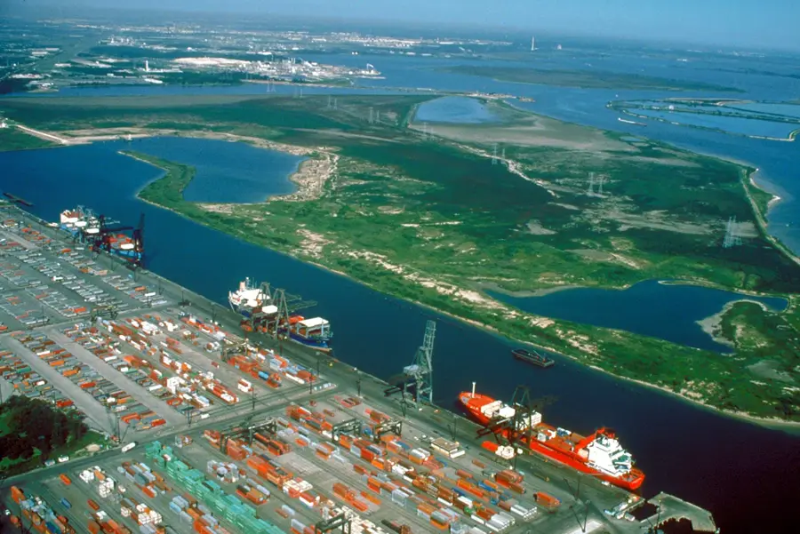 London Wharf — Teraina (Kiribati)