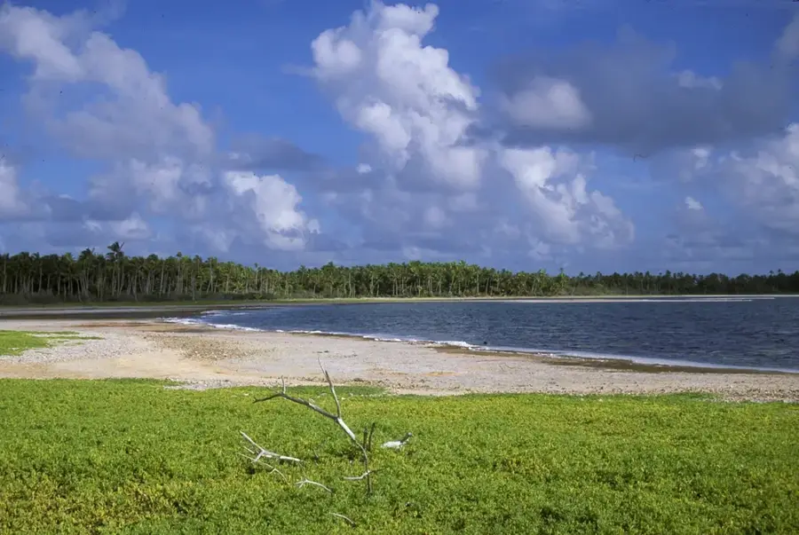 Manra-szigeti rezervátum — Orona-sziget (Kiribati)