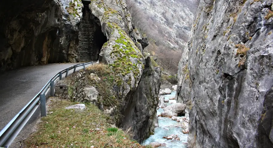 Rugova-Schlucht — Valbona-Tal (Albanien)