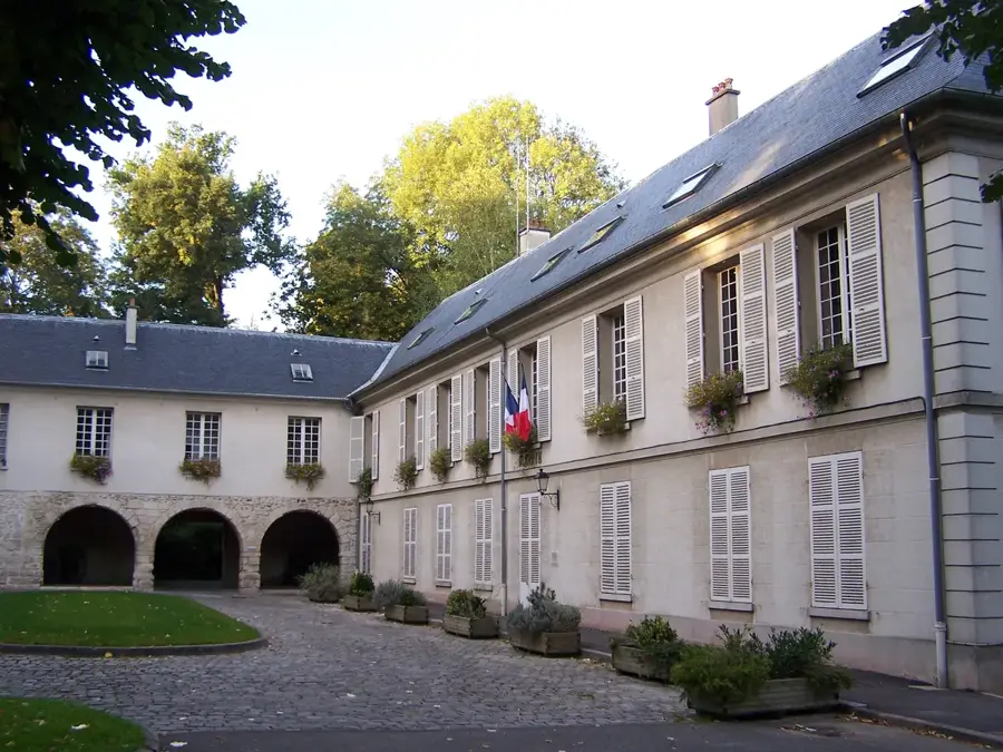 L’Étang-la-Ville – city