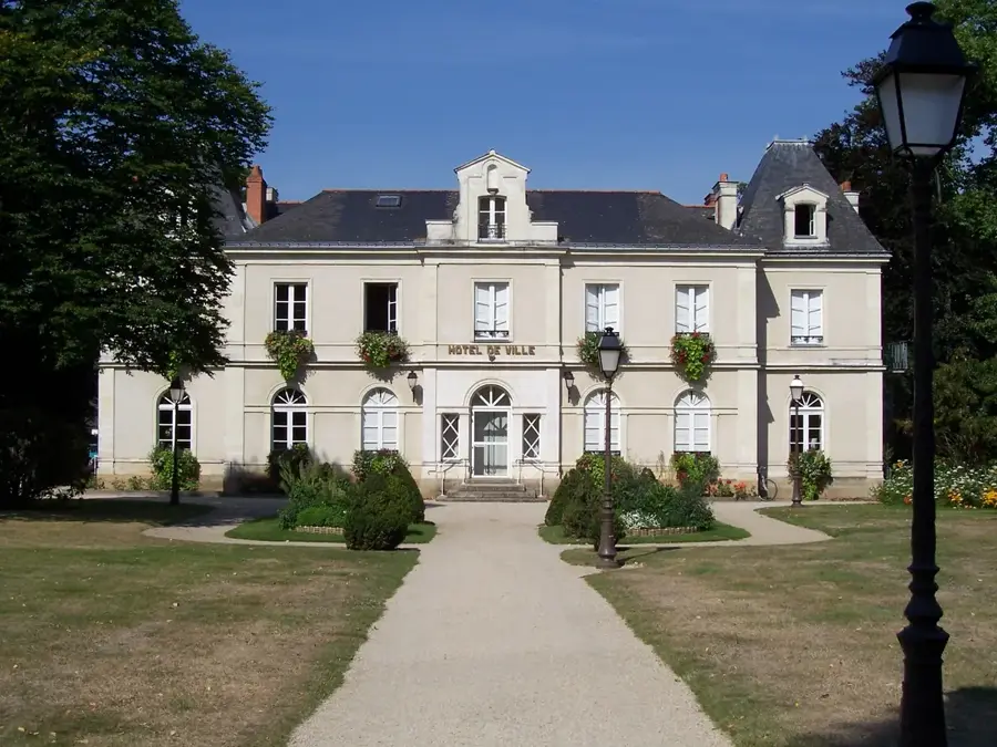 La Chapelle-sur-Erdre – city