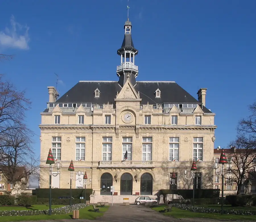 La Courneuve – city