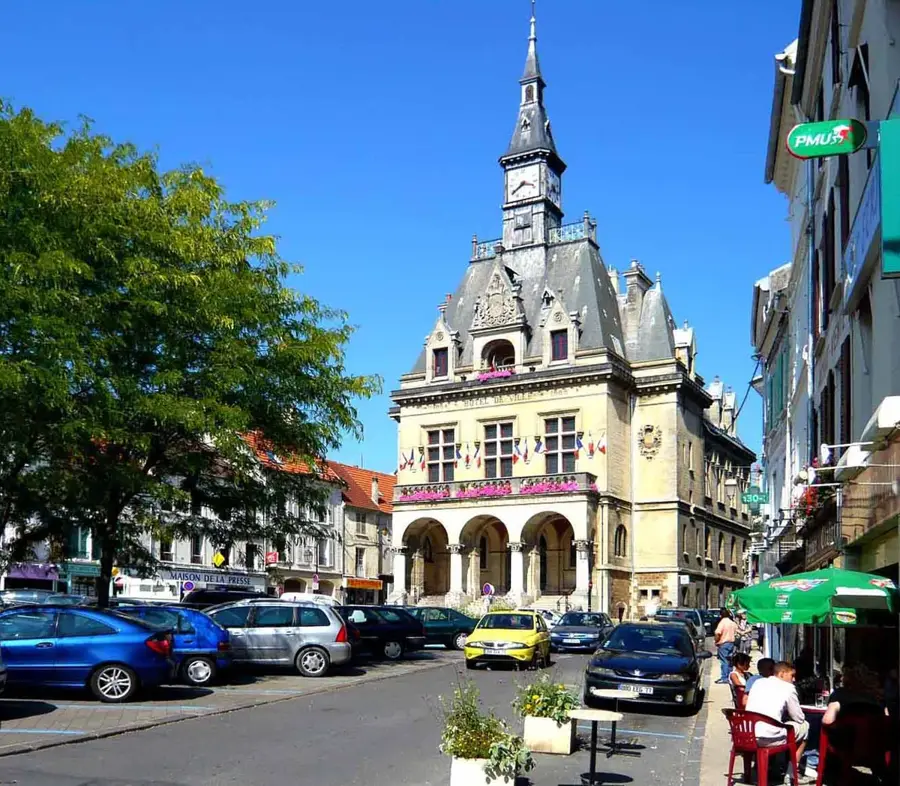 La Ferté-sous-Jouarre – city