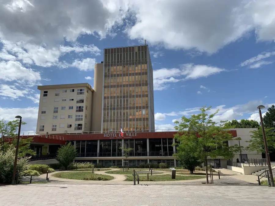 La Queue-en-Brie – city