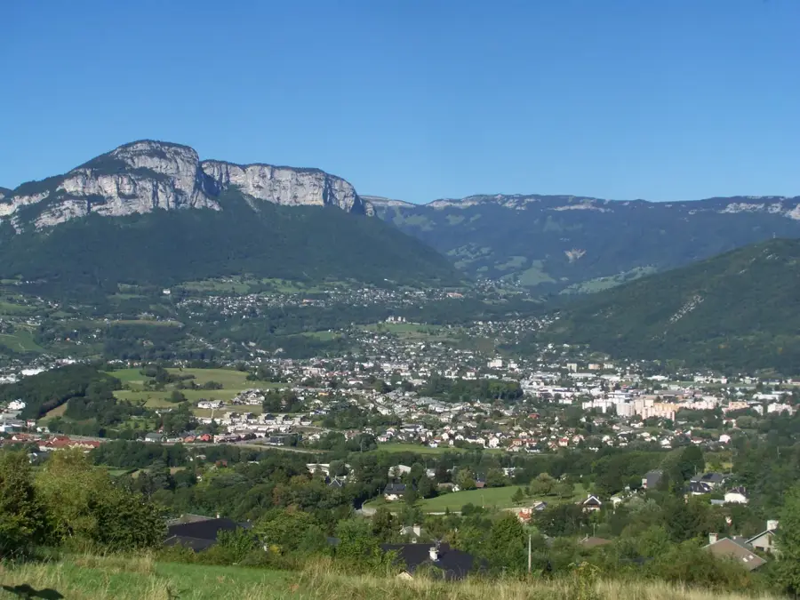 La Ravoire – city