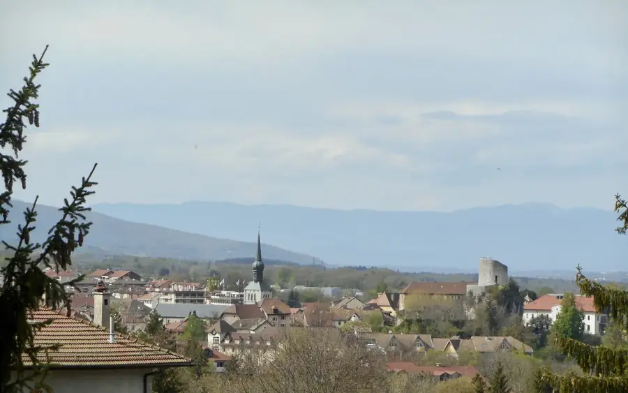 La Roche-sur-Foron – city
