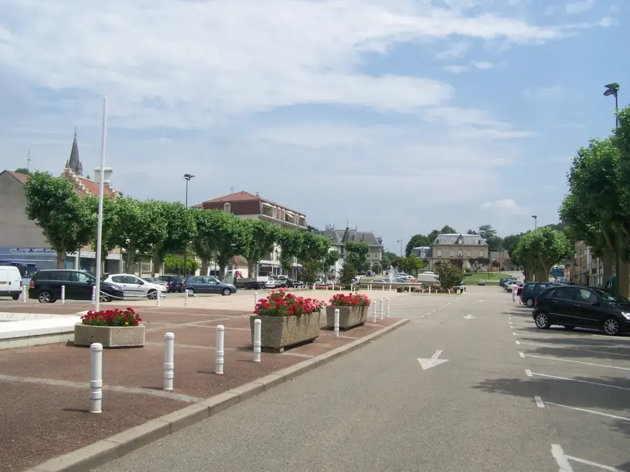 La Tour-du-Pin – city
