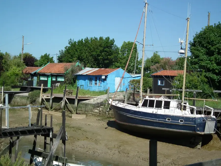 La Tremblade – city