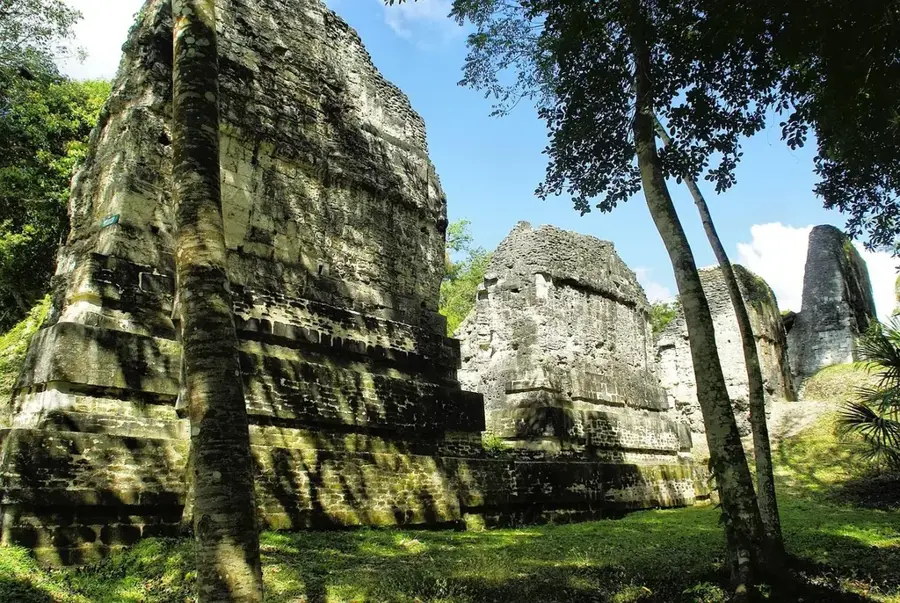 Lake Petén Itzá — Dzibilchaltún (Mexico)