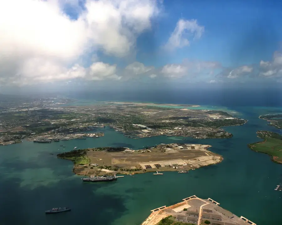 Pearl Lagoon (body of water) — Swan Islands (Honduras)
