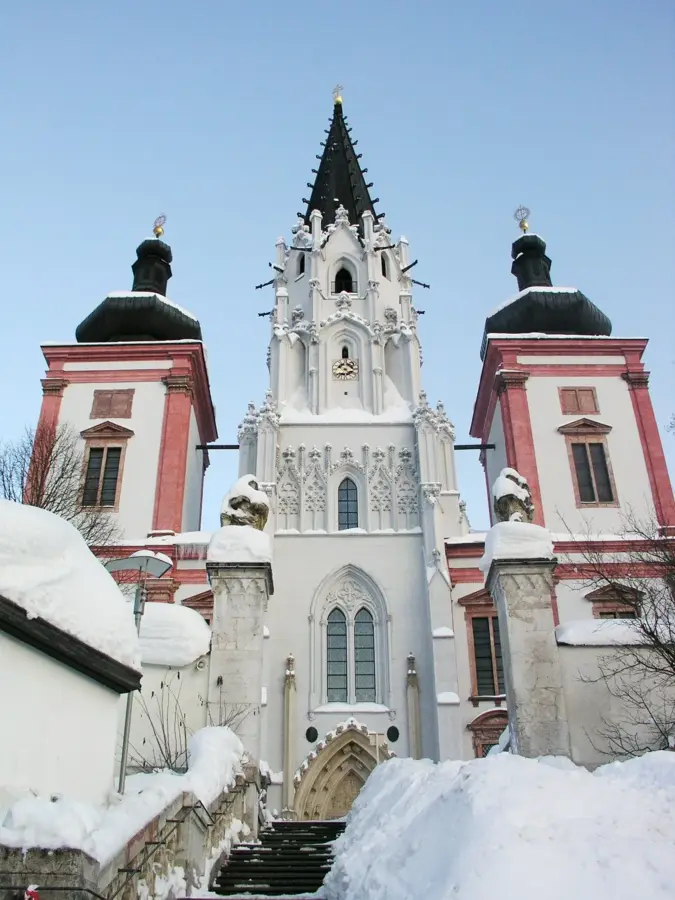 Mariazell Basilica — Dachstein Massif (Austria)
