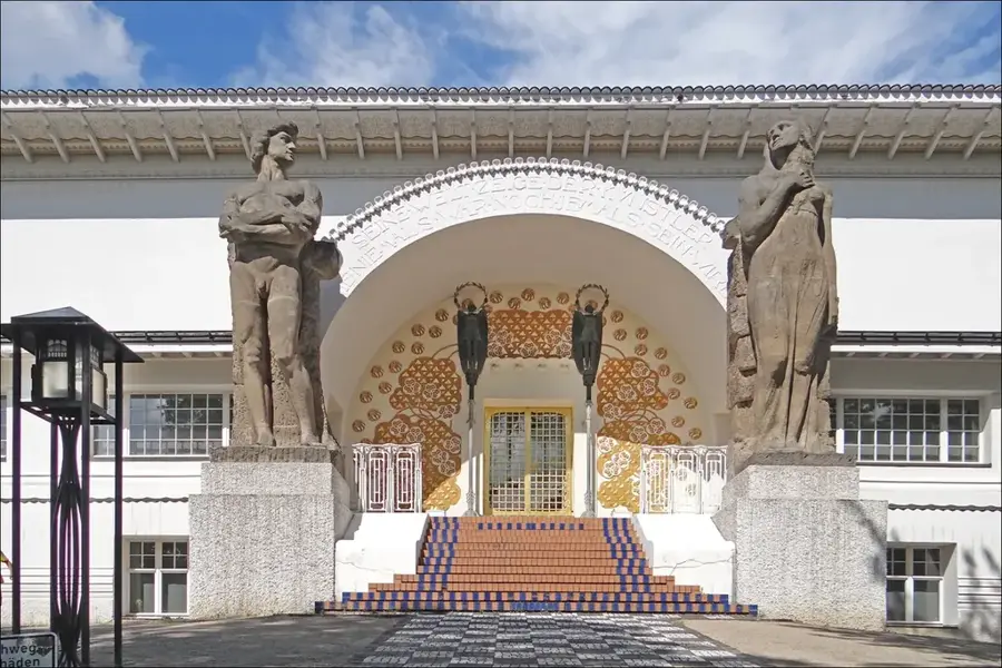 Mathildenhöhe Darmstadt – Sehenswürdigkeit