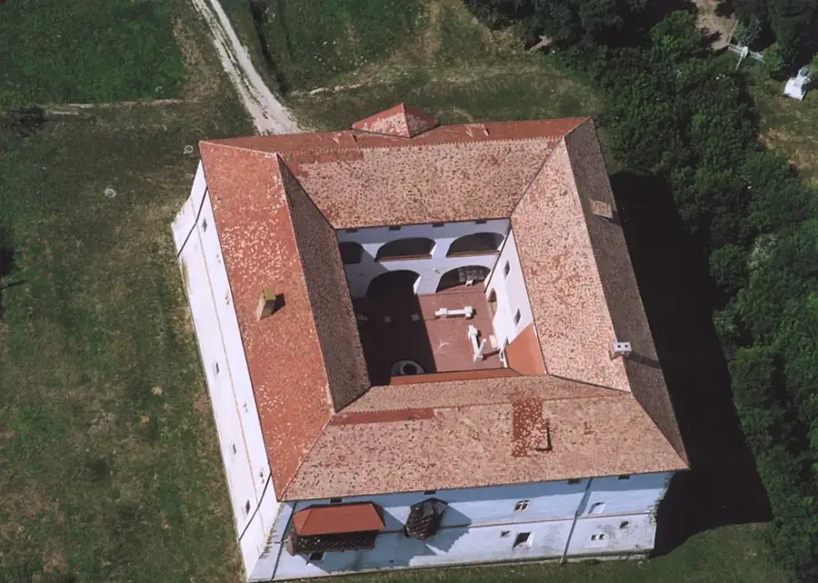 Ozorai Pipo vára