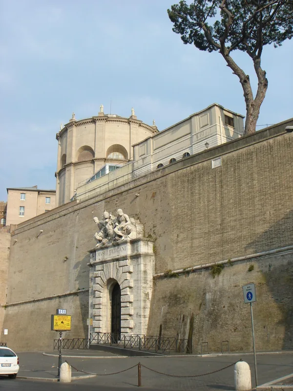 Vatican Museums — Vatican Pharmacy (Vatican)