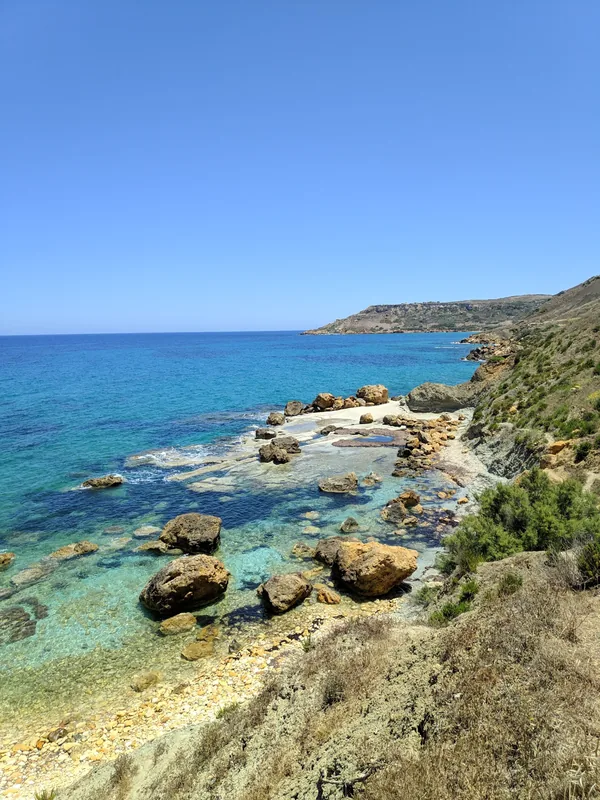 Għajn Barrani Klippen (Gozo) — Kunserva Fabrik (Gozo) (Malta)
