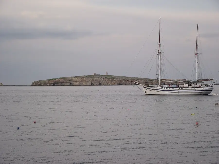 Insula Selmunett (Insulele Sf. Paul) — Insulele Sf. Paul (Malta)
