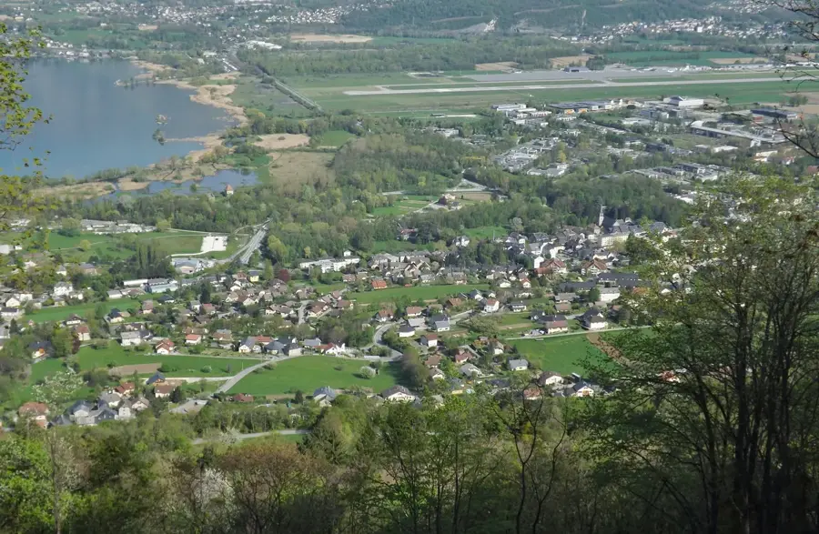 Le Bourget-du-Lac – city