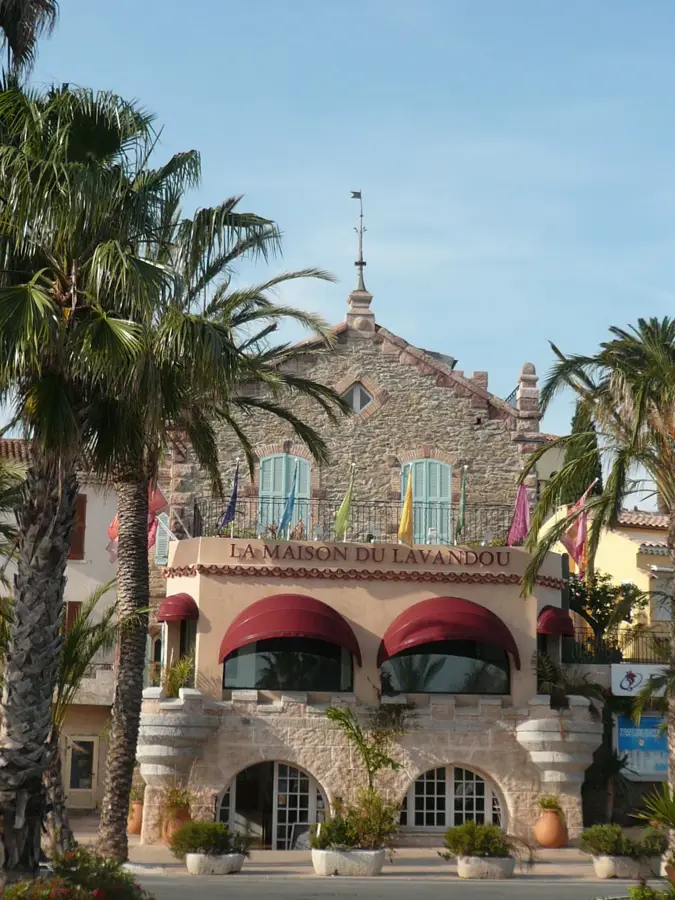 Le Lavandou – city