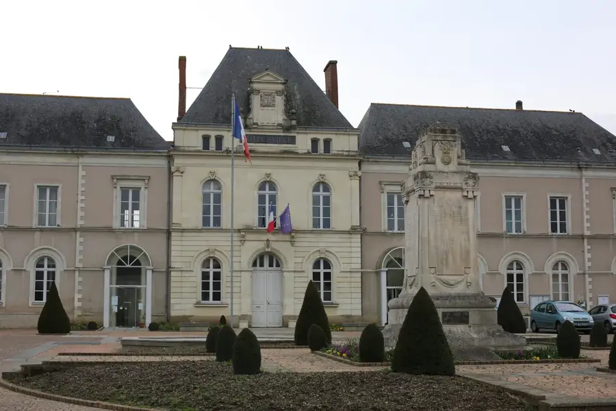 Le Lion-d'Angers – city