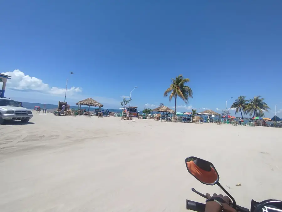 Les Cayes Industry