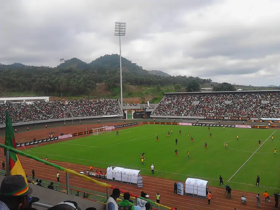 Limbe Omnisport Stadium — Mount Cameroon (Cameroon)