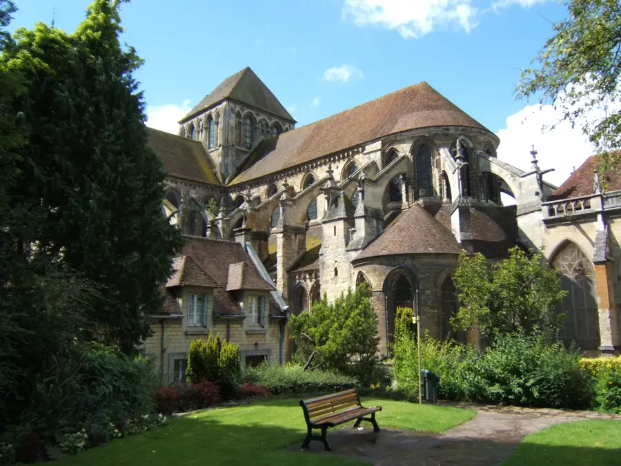 Lisieux – city