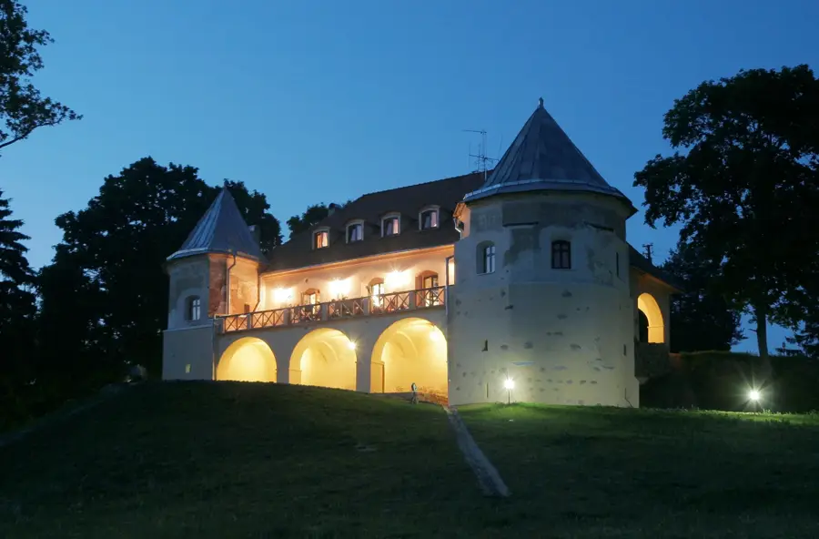 Schloss Norviliškės — Küste des Persischen Golfs (Iran)