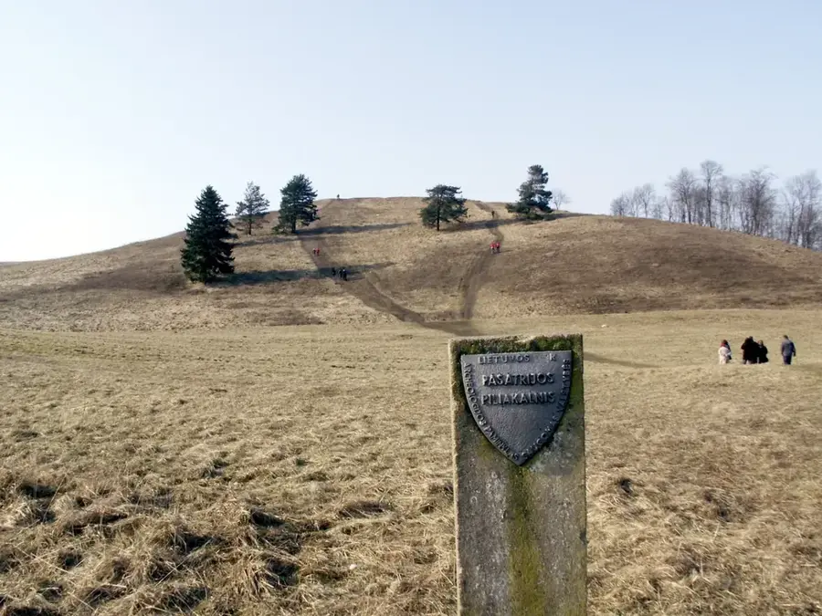 Šatrija-domb — Keresztek hegye (Litvánia)
