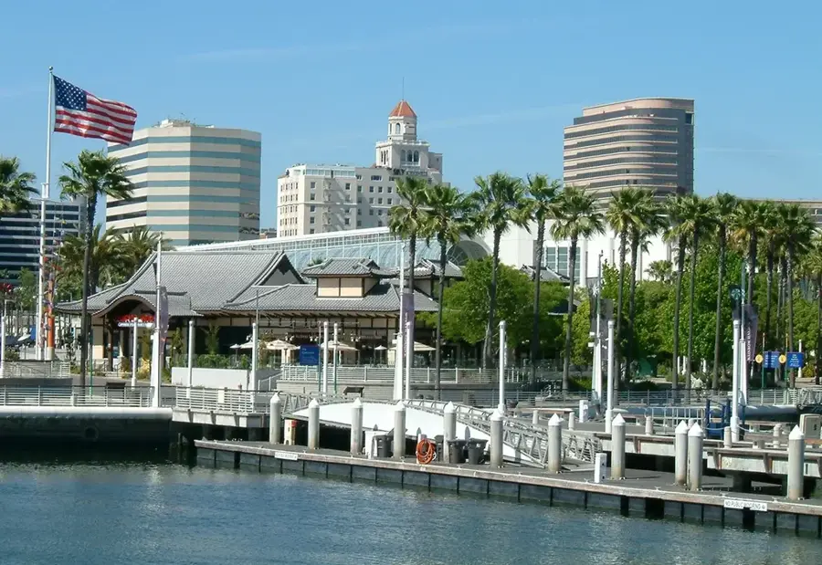 Long Beach — Muntele Shasta (Statele Unite)