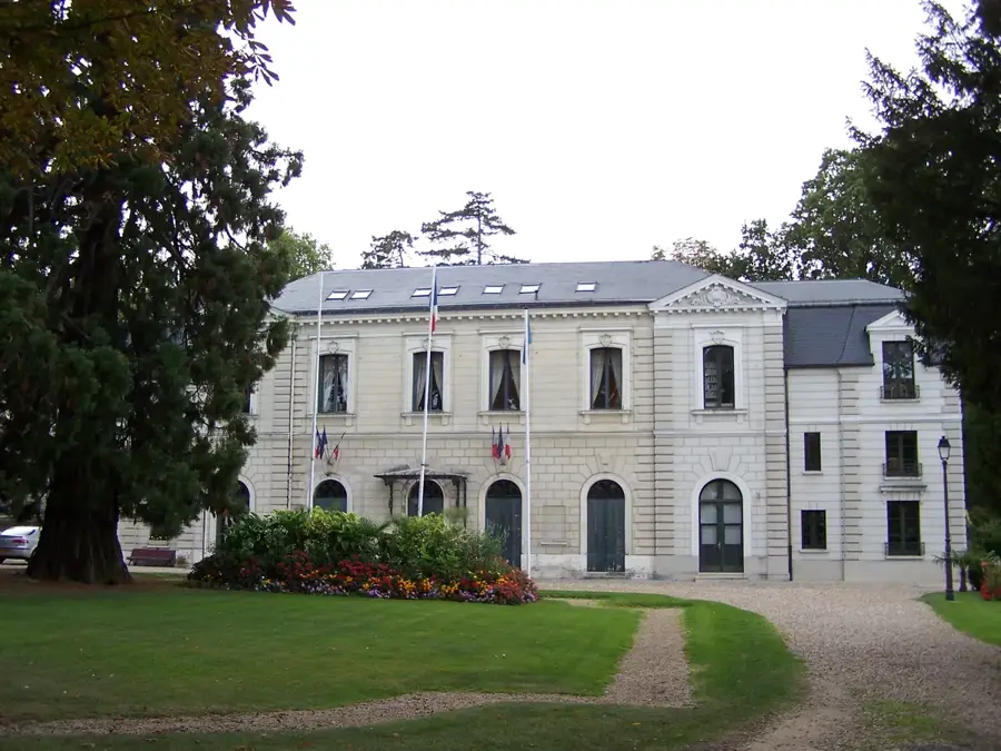 Louveciennes – city