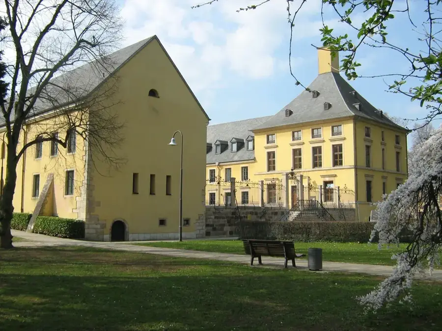 Bettemburgi kastély — Dudelange (Luxemburg)