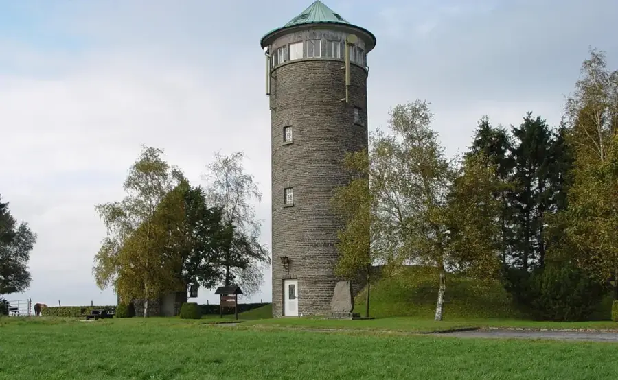 Buurgplaatz — Weiswampacher See (Luxemburg)