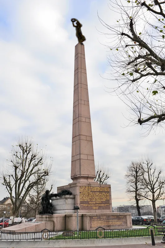 Monumentul Gëlle Fra — Cercle Cité (Luxemburg)