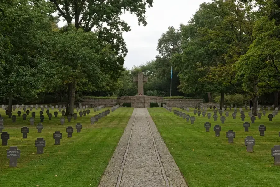 Sandweiler German War Cemetery