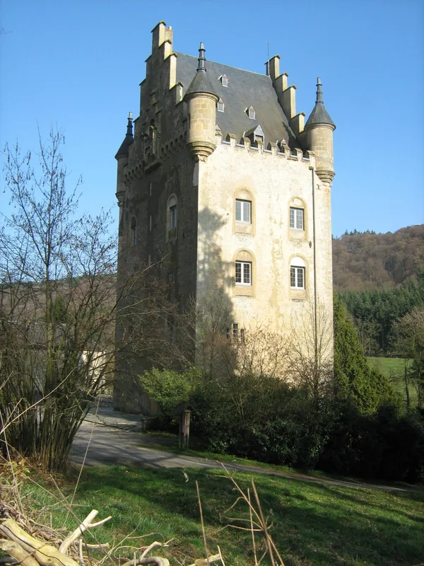 Schoenfels Castle — Mersch Castle (Luxembourg)