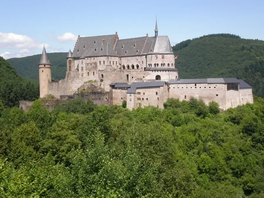 Schloss Vianden — Our (Luxemburg)