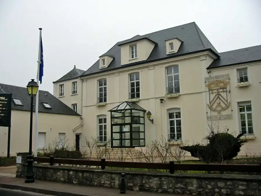 Magnanville – city