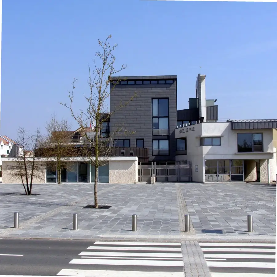 Magny-les-Hameaux – city