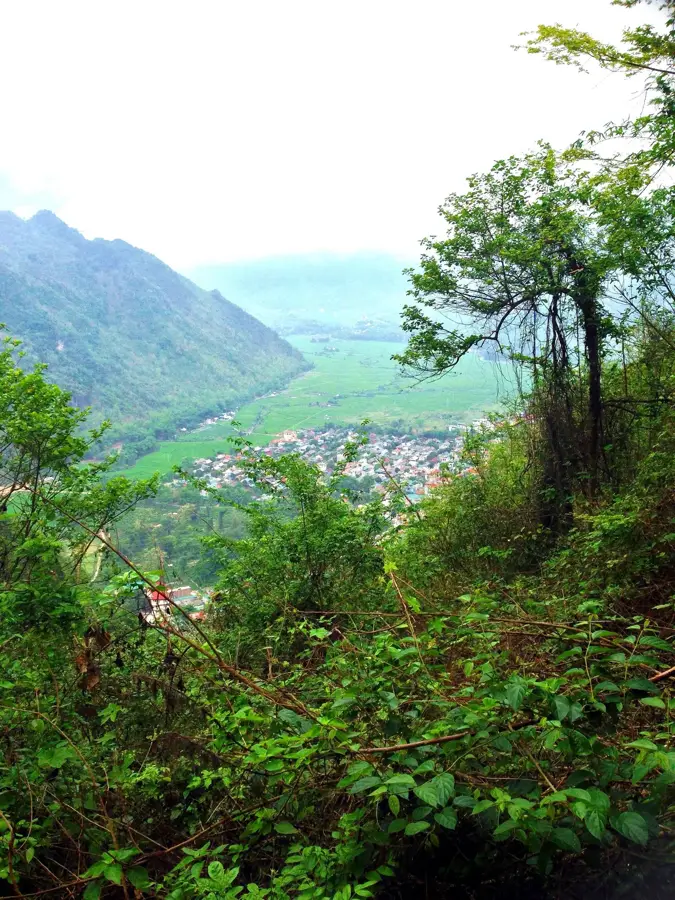 Mai-Châu-Tal — Hòa Bình Damm (Vietnam)