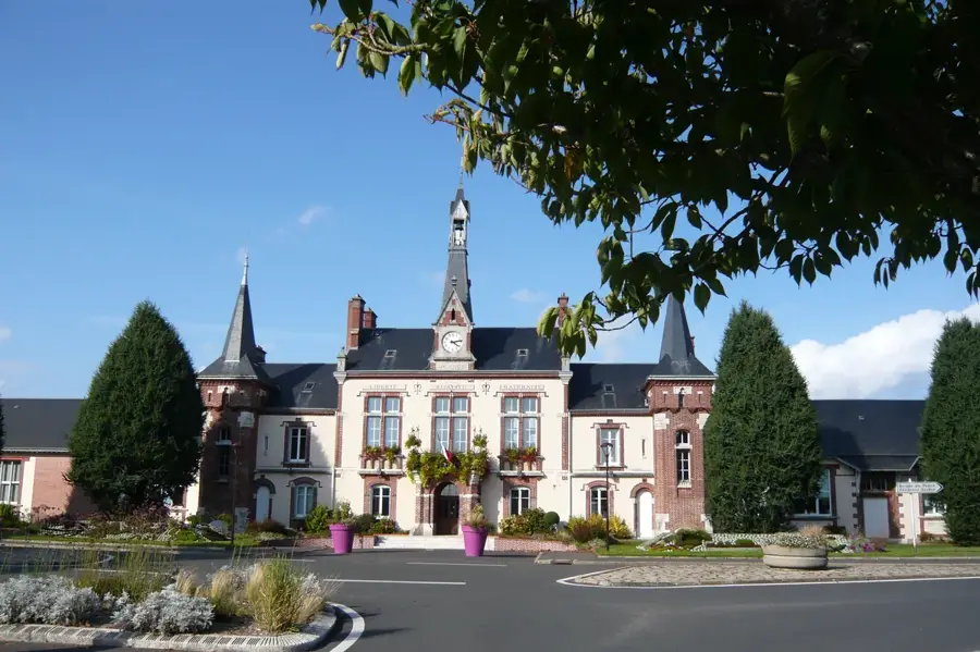 Mainvilliers – city