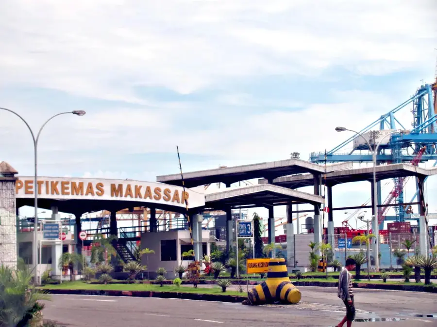 Hafen von Makassar — Makassar (Indonesien)