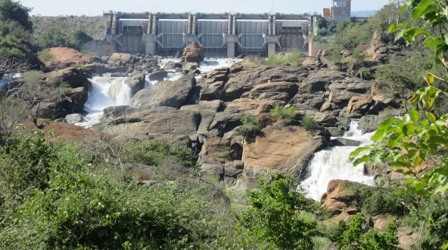 Kapichira Power Station — Kapichira Falls (Malawi)