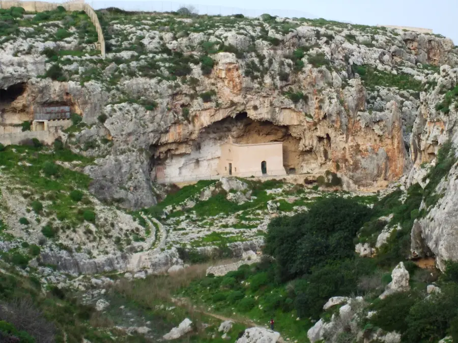 Ta' Ċinċ Hügel — Qala (Malta)