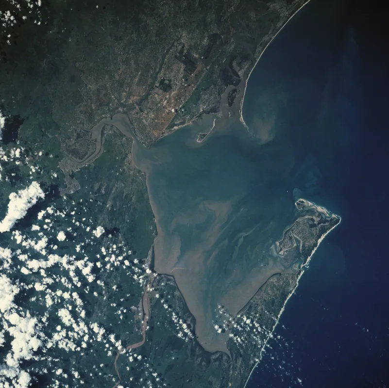 Maputo Bay — Maputo (Mozambique)