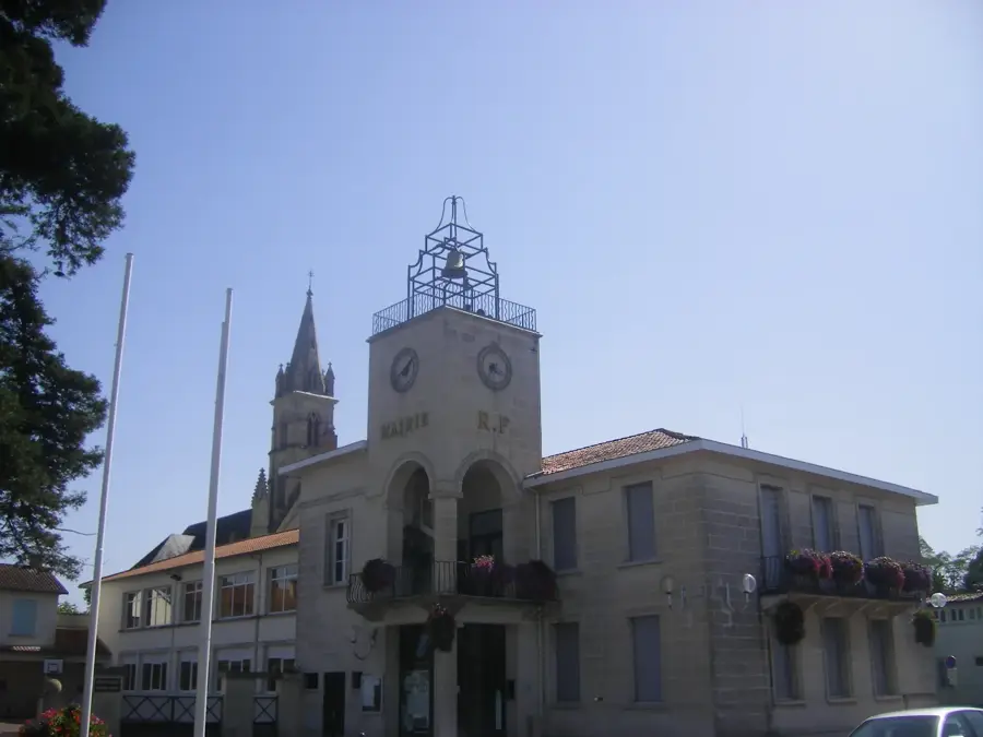 Marcheprime – city