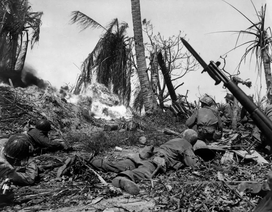 Atolul Kwajalein — Monumentul Yokwe (Insulele Marshall)